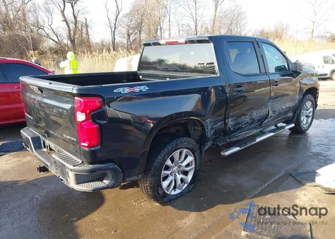 2019 Chevrolet Silverado 1500 Custom z USA, uszkodzony, nr VIN 3GCUYBEF6KG289743